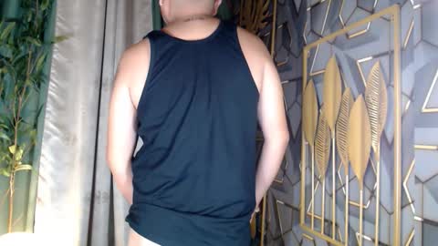 omar_asianfuck online show from 22, 11, 2025