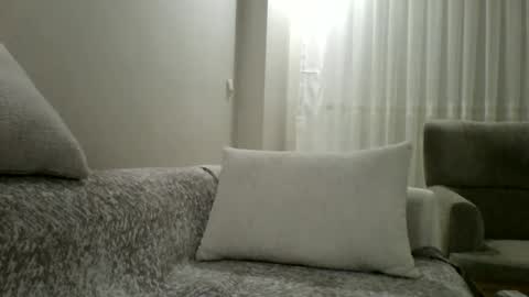 omy pm me online show from 26, 9, 2025