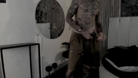 Snapshot of onceagain97_ chatting on 5, 5, 2026 ... online show from 5, 5, 2026