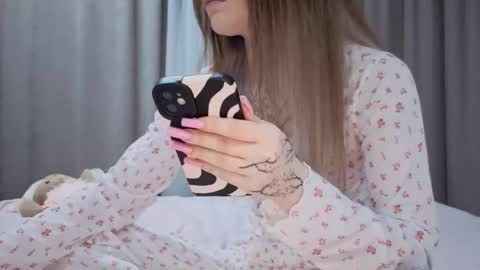 Snapshot of one_more_touch chatting on 21, 12, 2025 Eva online show from 21, 12, 2025