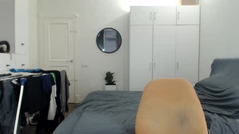 onebestlover online show from 30, 11, 2025