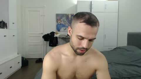 Snapshot of onebestlover chatting on 20, 6, 2026 onebestlover online show from 20, 6, 2026