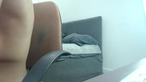 Snapshot of onebestlover chatting on 22, 6, 2026 onebestlover online show from 22, 6, 2026