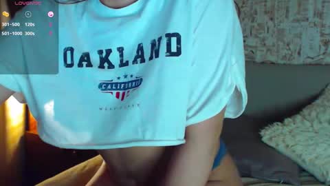  ONLINE   online show from 8, 1, 2026