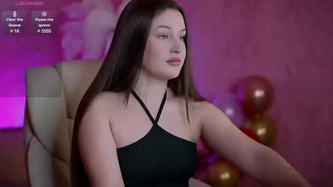 L A Y A online show from 16, 2, 2025