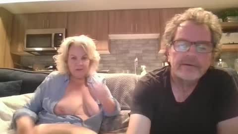 couple mature milf bigboobs curvy mommydaddy online show from 10, 1, 2025