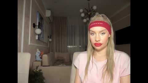 onesweet_baby online show from 30, 1, 2025