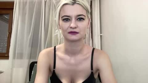 Onika online show from 7, 4, 2026