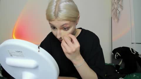 Iva online show from 27, 10, 2025