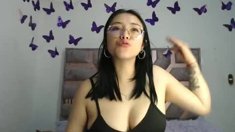 Snapshot of onlyanny_ chatting on 18, 6, 2026 Anny online show from 18, 6, 2026