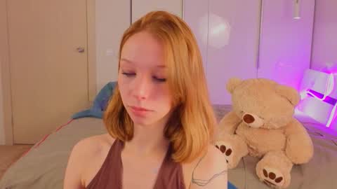 Lily online show from 7, 11, 2025