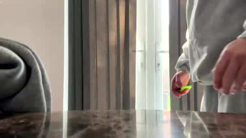 onlyloveyoutwice2016 online show from 21, 11, 2025