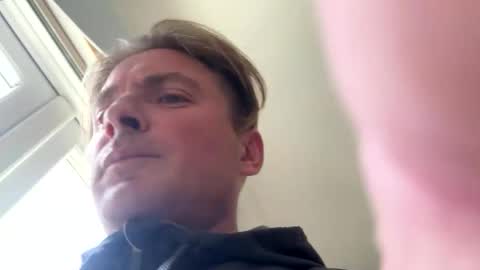 onlyloveyoutwice2016 online show from 18, 3, 2026