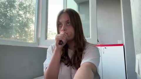 Mia online show from 6, 7, 2026