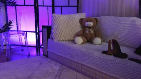 Snapshot of onlyxandra7 chatting on 14, 5, 2026 Xandra online show from 14, 5, 2026