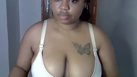 Snapshot of onlyyhazelbrown chatting on 30, 9, 2025 Patience online show from 30, 9, 2025
