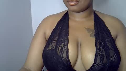 Snapshot of onlyyhazelbrown chatting on 11, 11, 2025 Patience online show from 11, 11, 2025