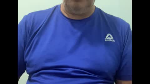 Snapshot of onthedlhere chatting on 10, 9, 2025 onthedlhere online show from 10, 9, 2025