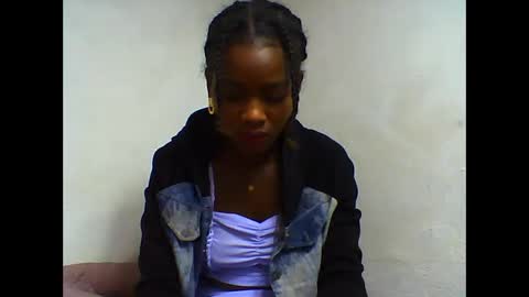 Snapshot of oooorazanasoa chatting on 1, 6, 2026 oooorazanasoa online show from 1, 6, 2026
