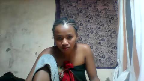 oooozafiette online show from 30, 6, 2026