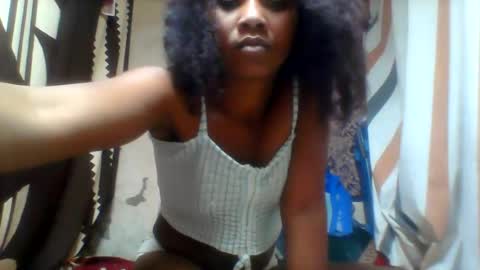 oooozafiette online show from 10, 7, 2026