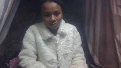 oooozafiette online show from 20, 7, 2026