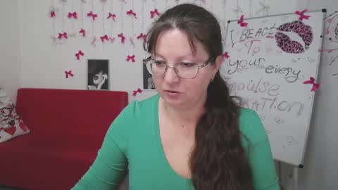 Vanessa online show from 9, 3, 2026