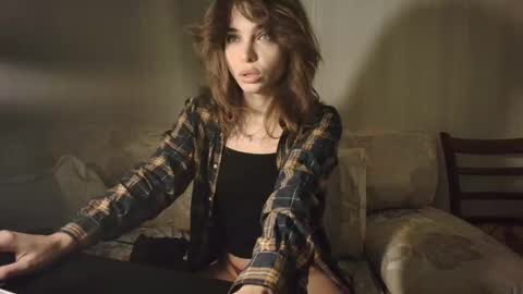 ophelia blue online show from 9, 11, 2025