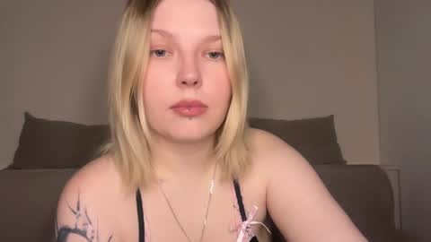 Ophelia online show from 8, 4, 2026