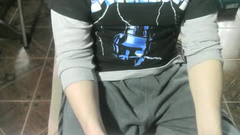 Snapshot of ore_cam chatting on 15, 9, 2025 Ore online show from 15, 9, 2025