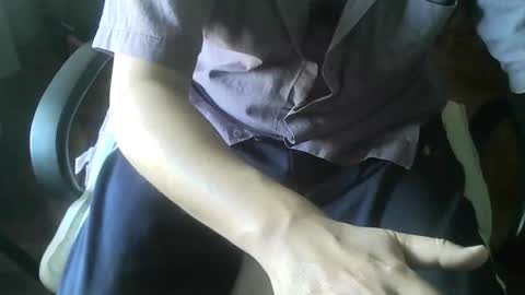 Snapshot of ore_cam chatting on 11, 10, 2025 Ore online show from 11, 10, 2025