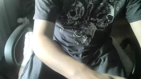 Snapshot of ore_cam chatting on 17, 10, 2025 Ore online show from 17, 10, 2025