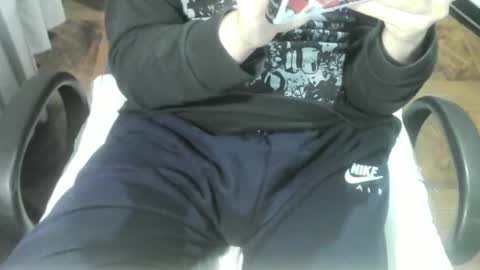 Snapshot of ore_cam chatting on 26, 10, 2025 Ore online show from 26, 10, 2025