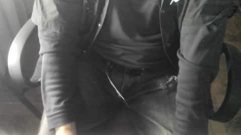 Snapshot of ore_cam chatting on 27, 10, 2025 Ore online show from 27, 10, 2025