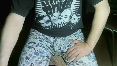 Snapshot of ore_cam chatting on 23, 12, 2025 Ore online show from 23, 12, 2025