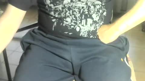 Snapshot of ore_cam chatting on 7, 1, 2026 Ore online show from 7, 1, 2026