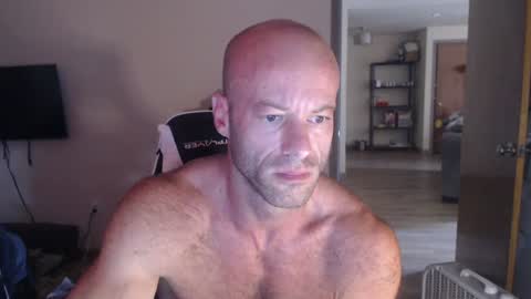 Snapshot of oregon87 chatting on 23, 7, 2026 The Oregon Lumberjack online show from 23, 7, 2026