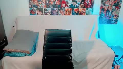 oriana savatil online show from 7, 2, 2026