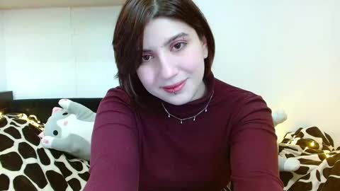 Snapshot of oriana_secret chatting on 2, 6, 2026 Oriana online show from 2, 6, 2026