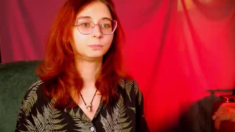 Snapshot of orianna_blade chatting on 18, 9, 2025 Orianna - Hi Im into geek culture cosplay crafting LARP games. Shall we play DnD online show from 18, 9, 2025