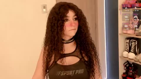 Snapshot of orianna_reed chatting on 27, 5, 2026 oriana online show from 27, 5, 2026