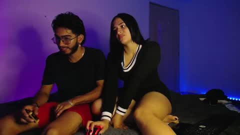 orion y perla online show from 9, 10, 2025
