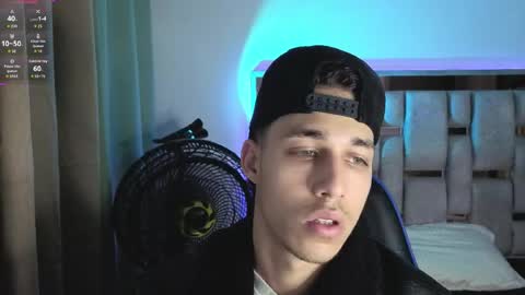 Orionblaze 69  online show from 14, 4, 2026