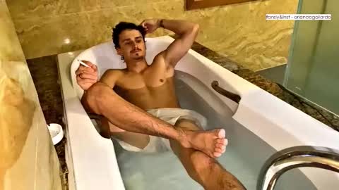 Fansly and Instagram -  online show from 9, 3, 2026