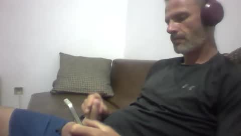 Snapshot of orwel09 chatting on 10, 4, 2026 orwel09 online show from 10, 4, 2026