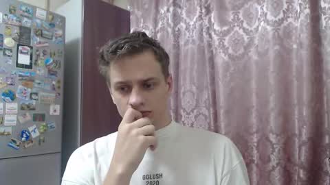 Snapshot of oscar_sssky chatting on 20, 12, 2025 Oscar online show from 20, 12, 2025