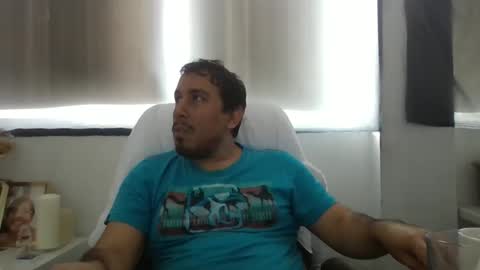 Snapshot of oscaryn_martell chatting on 26, 10, 2025 oscaryn_martell online show from 26, 10, 2025