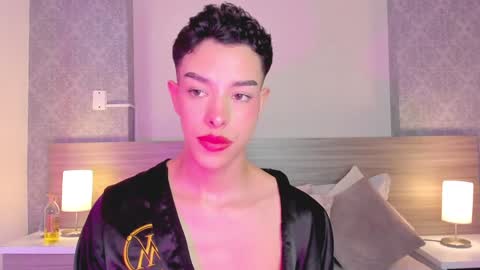 Osirismansour online show from 10, 12, 2024