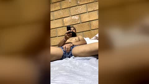 Os Osorioms online show from 7, 4, 2026