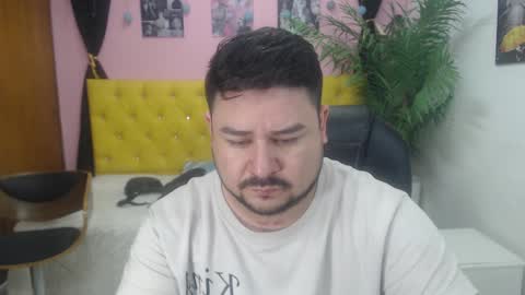 Bear Gael online show from 2, 3, 2025